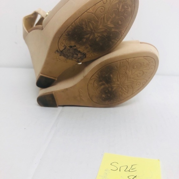 Qupid women’s tan wedges with Pepto size 8‎ - Picture 7 of 8